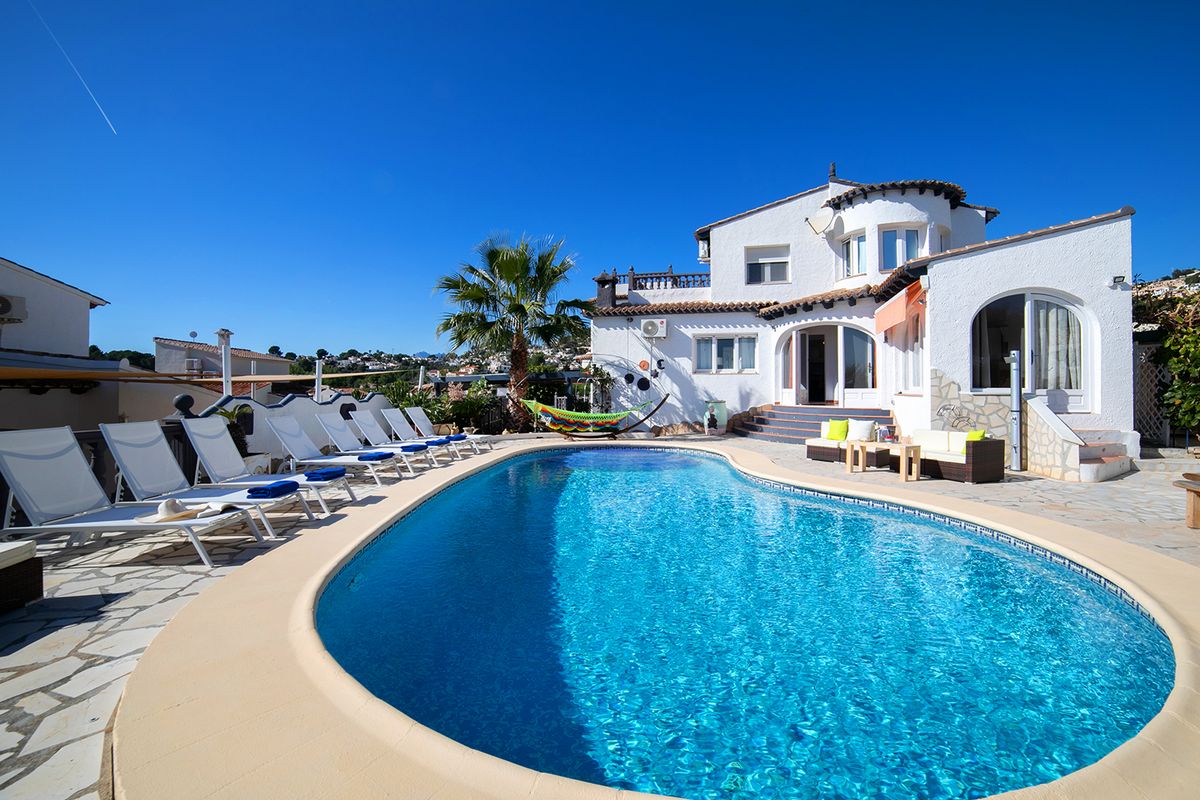 Spectacular Mediterranean Villa with Sea Views and Private Pool in Moraira